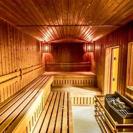 ľadoveň Skvelá Kuchyňa A Rodinná Atmosféra Martin