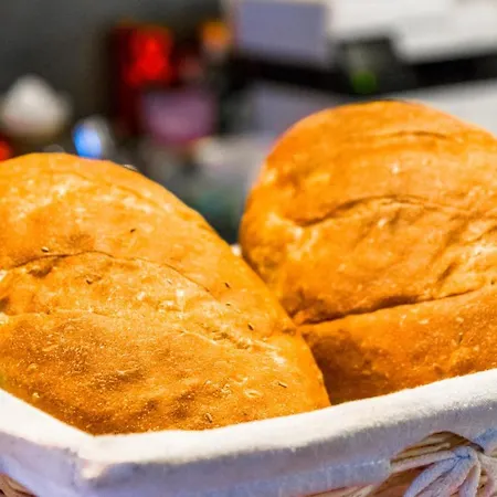 Ladoven Skvela Kuchyna A Rodinna Atmosfera Martin