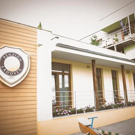 Casa de hóspedes ľadoveň Skvelá Kuchyňa A Rodinná Atmosféra Martin